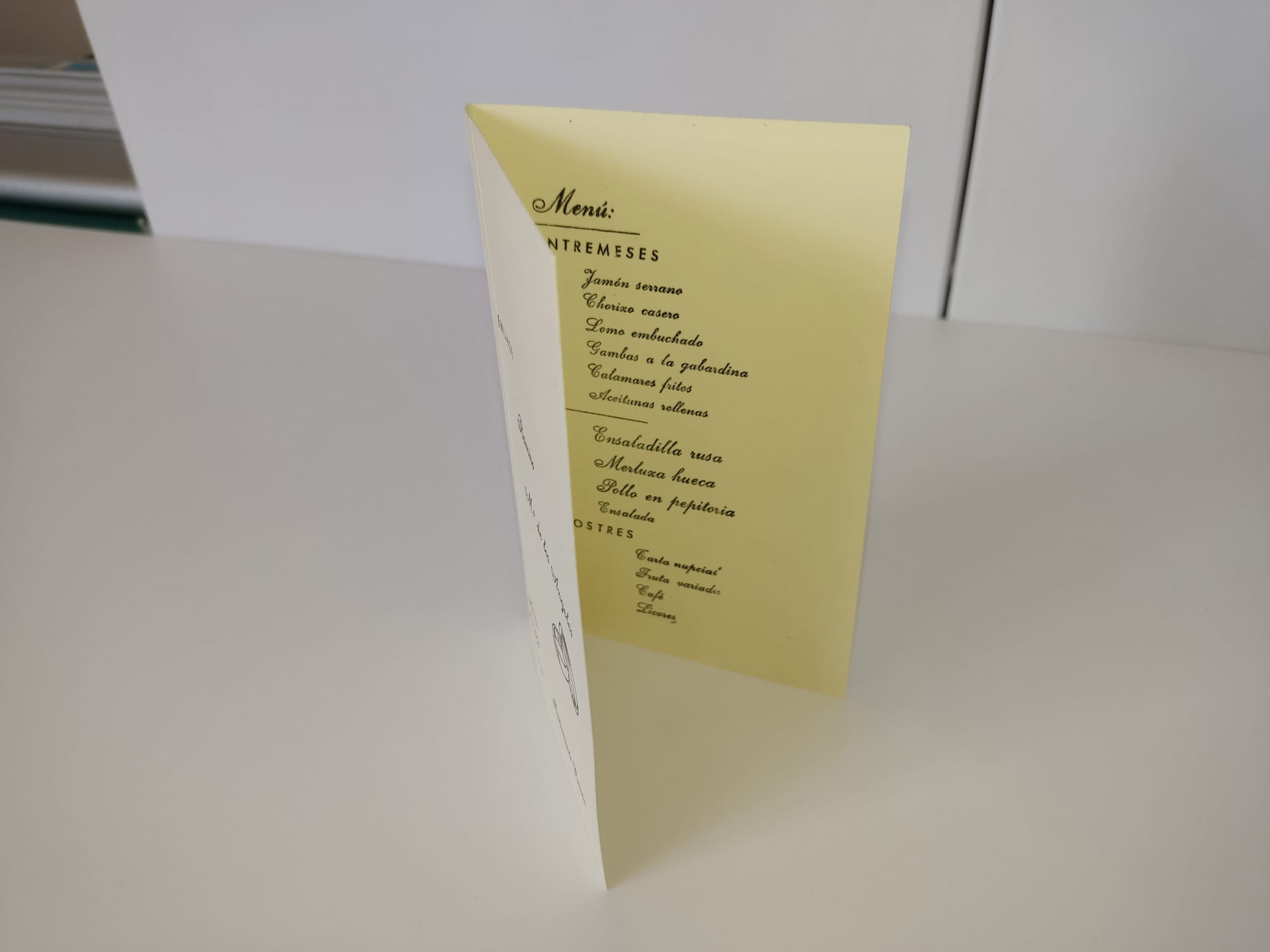 18 TARJETAS MEN+ÜS